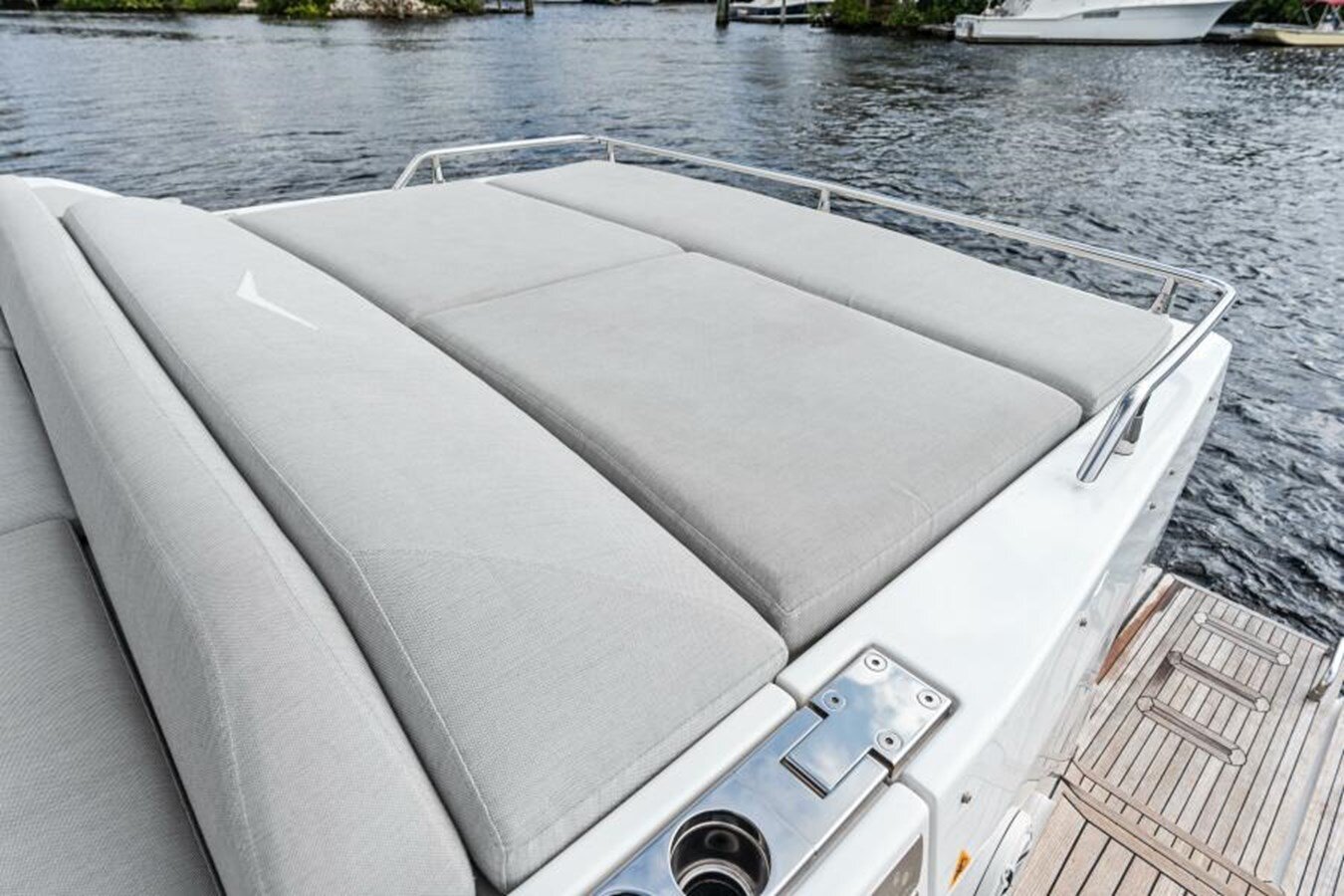 2020-azimut-yachts-60-878935