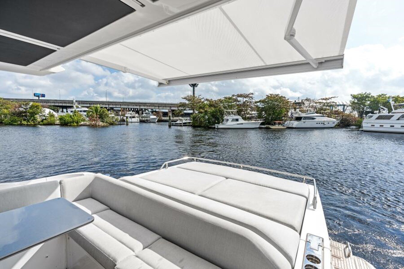 2020-azimut-yachts-60-878935