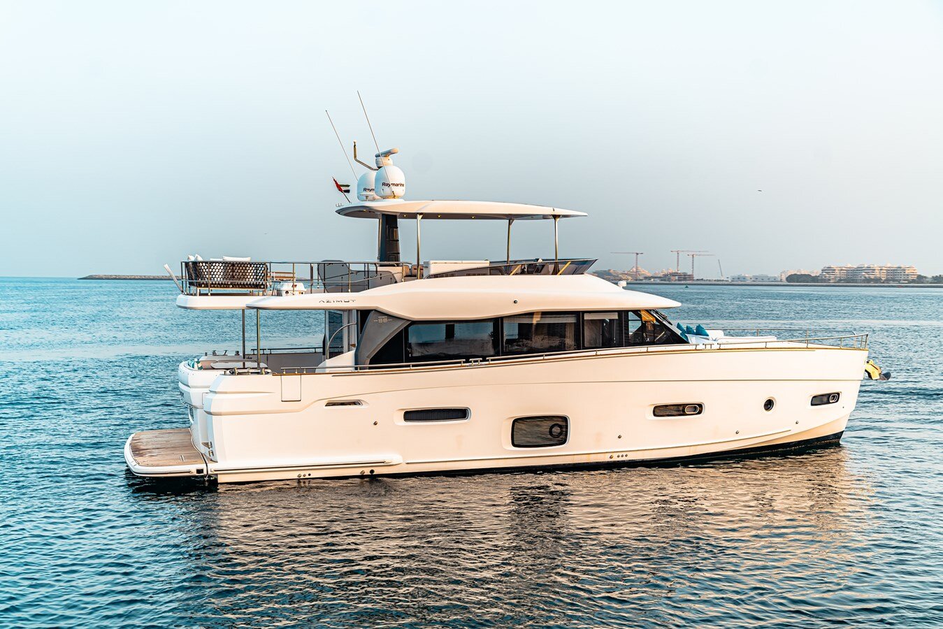 2020-azimut-yachts-66-2e009a