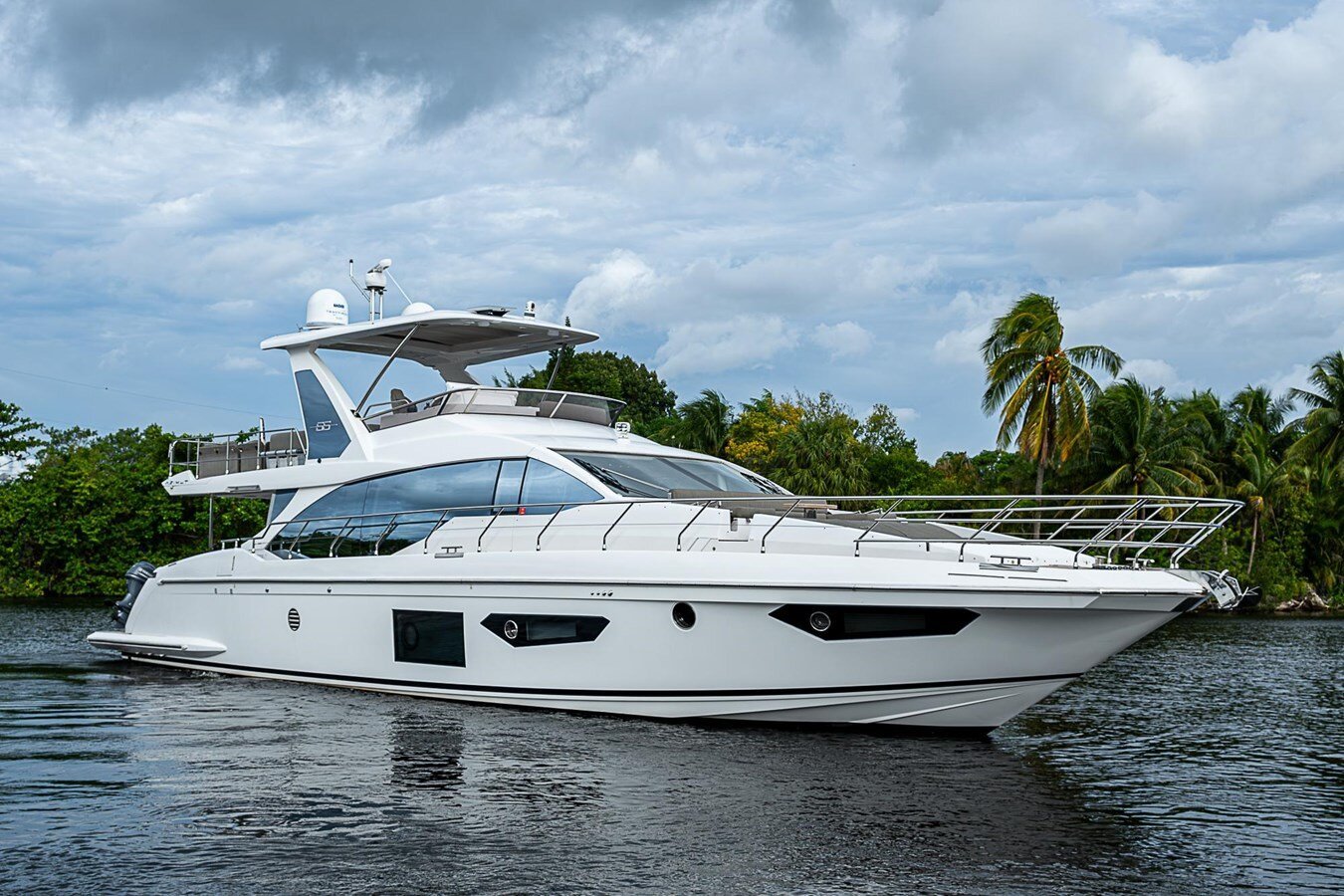 2020-azimut-yachts-66-485cf4