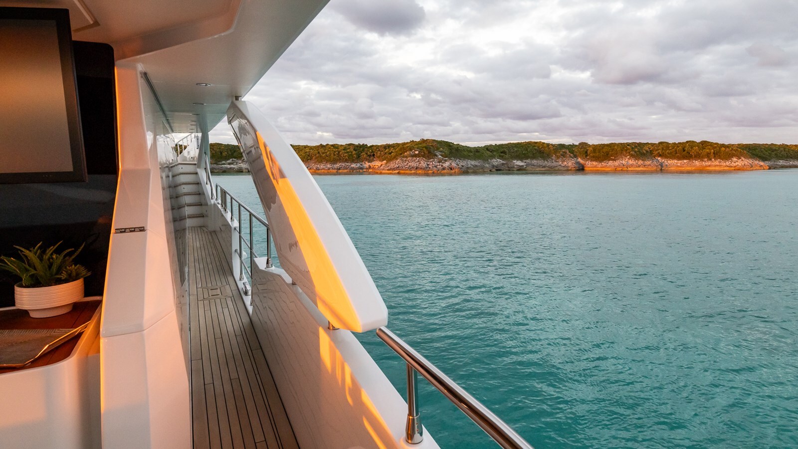 2020 AZIMUT YACHTS 87' 10