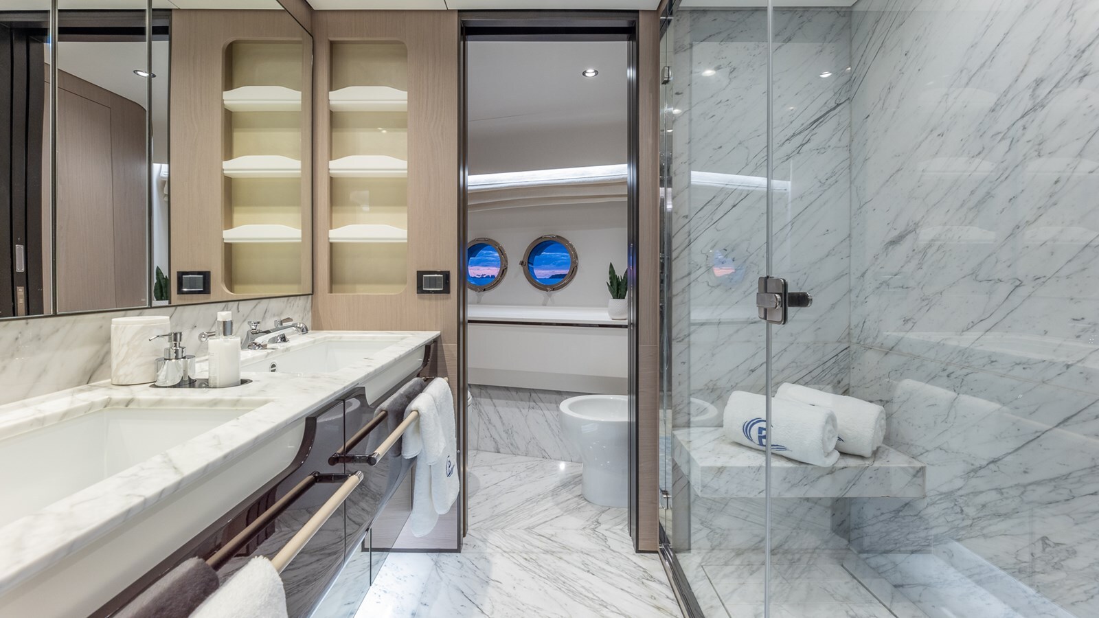 2020 AZIMUT YACHTS 87' 10