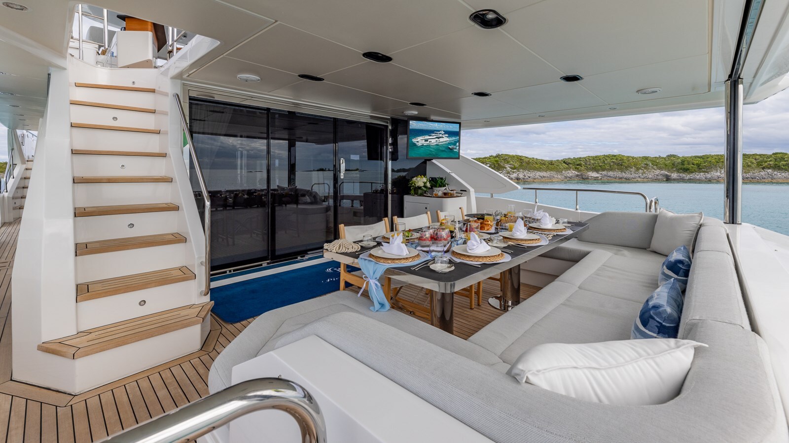 2020 AZIMUT YACHTS 87' 10