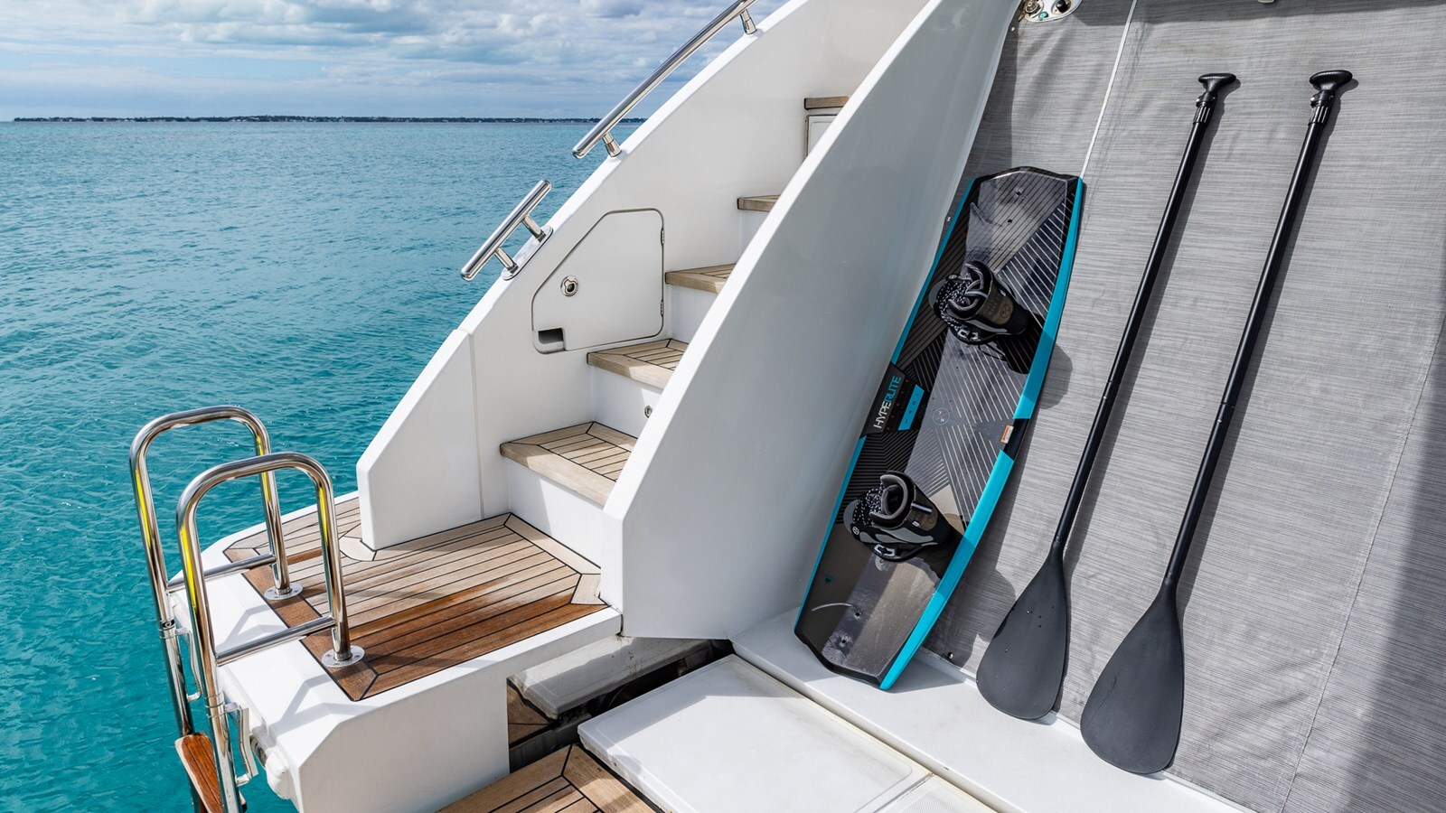 2020 AZIMUT YACHTS 87' 10