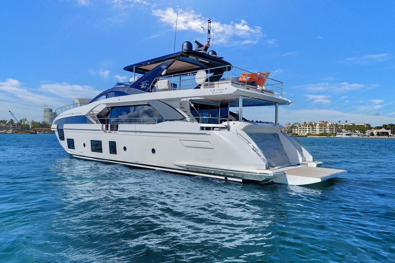 2020-azimut-yachts-88-5e232d