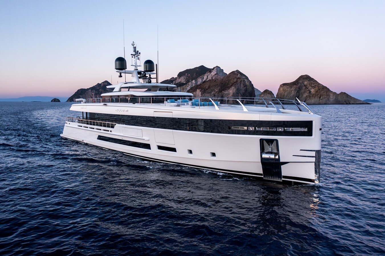 2020-baglietto-130-5-dc3d94