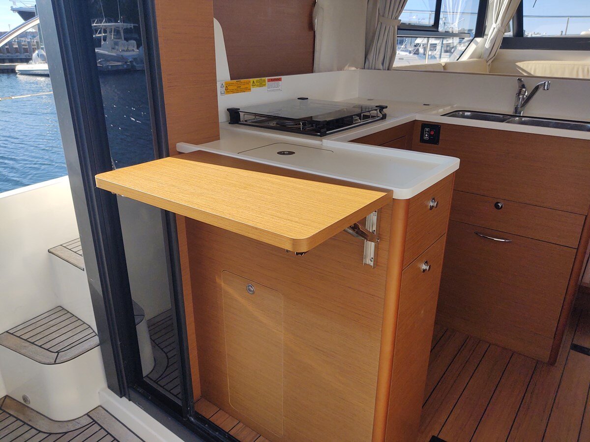 2020-beneteau-44-1-16931c