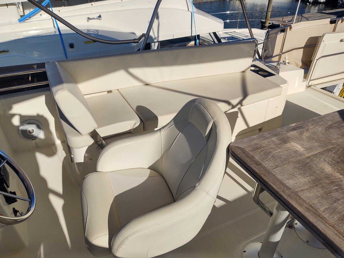 2020-beneteau-44-1-16931c