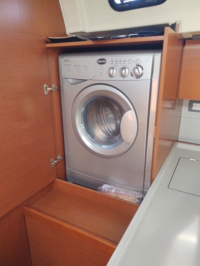 2020-beneteau-51-1-ad0526