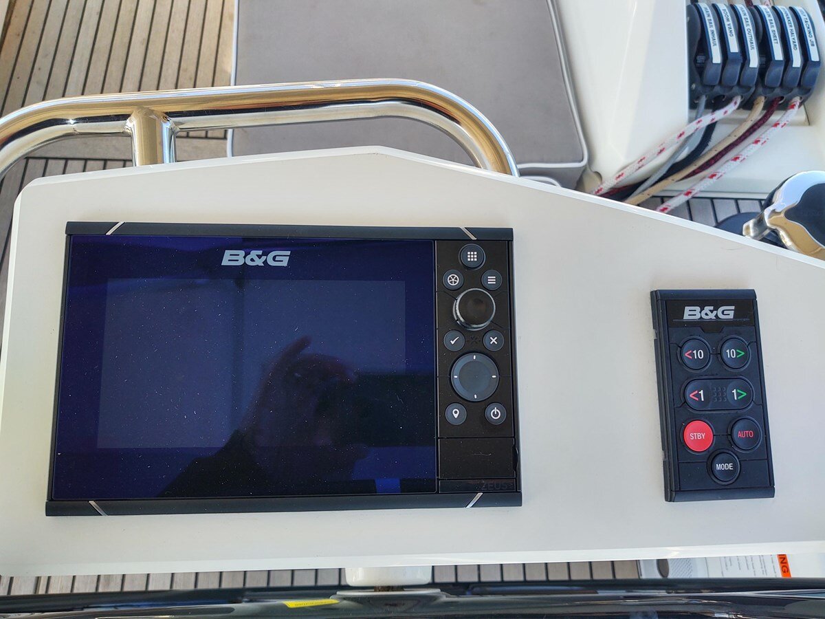 2020-beneteau-51-1-ad0526