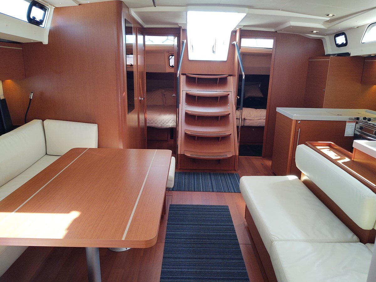 2020-beneteau-51-1-ad0526