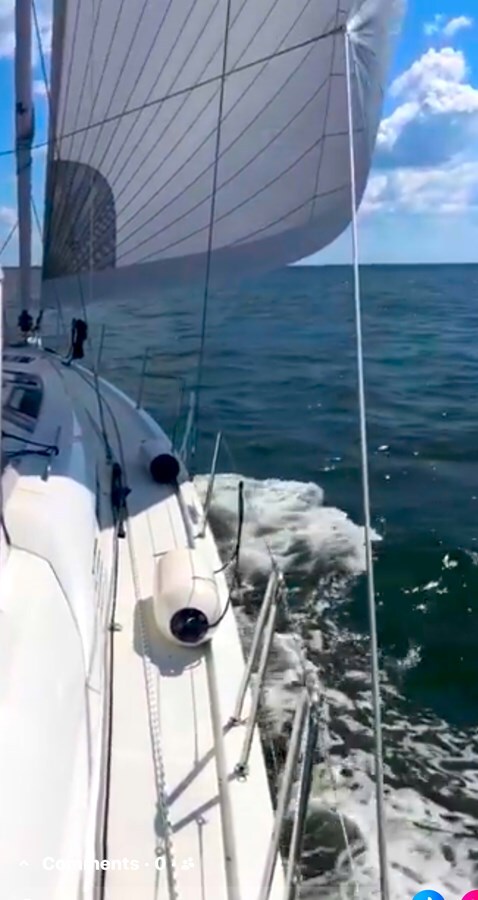 2020-beneteau-52-4-279b0d