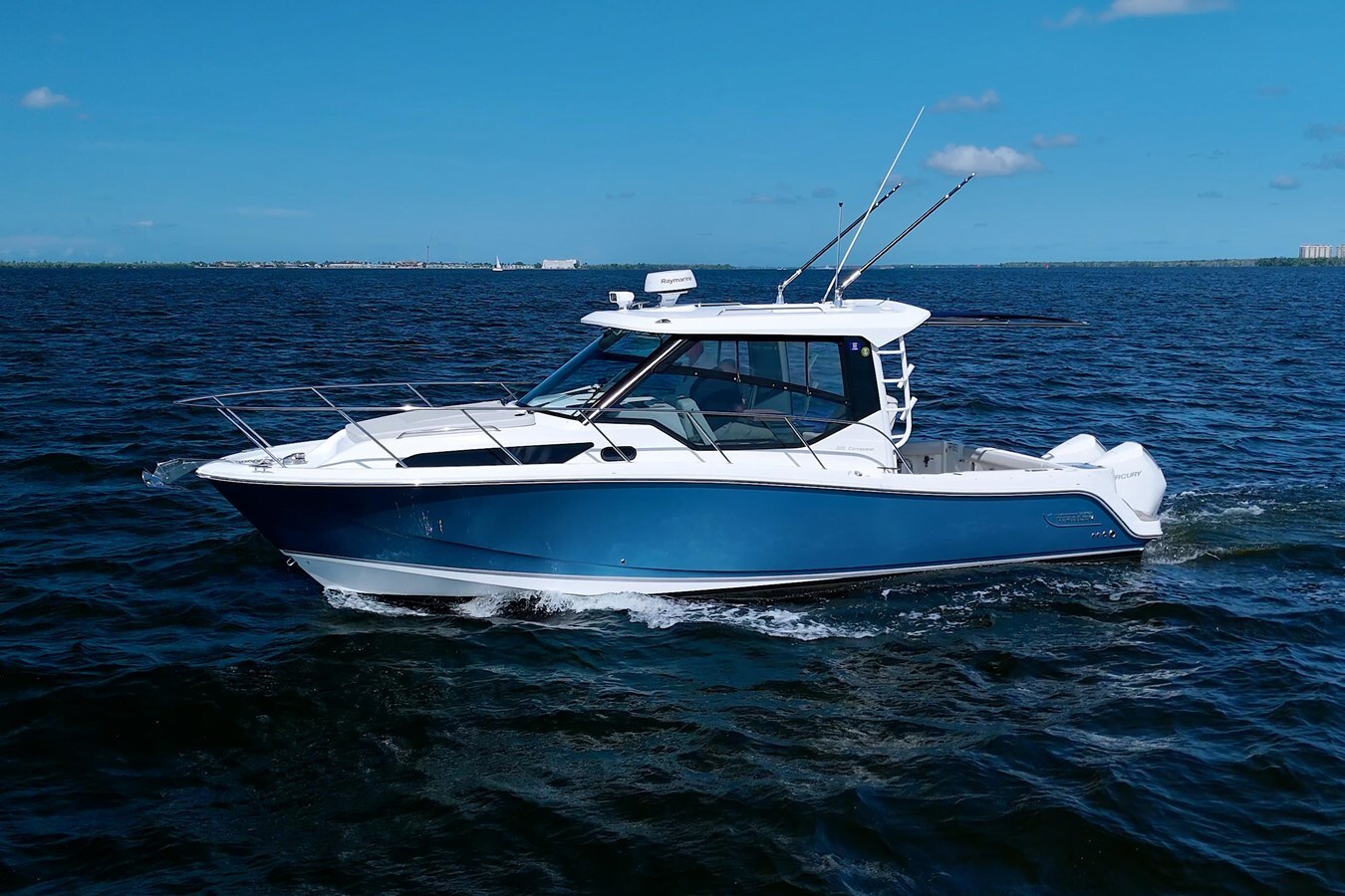 2020-boston-whaler-32-877306