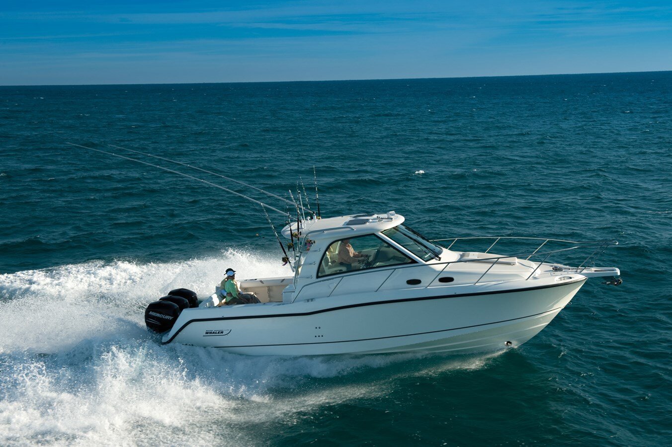 2020-boston-whaler-34-6762fe