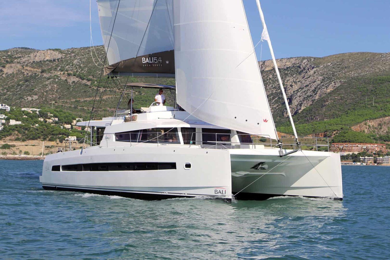 2020-catana-55-1-d27c1b