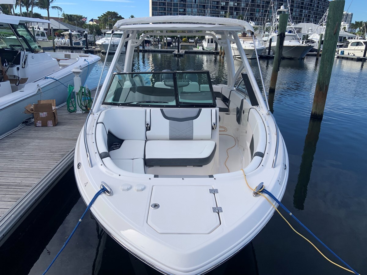 2020-chaparral-27-11-533c1f