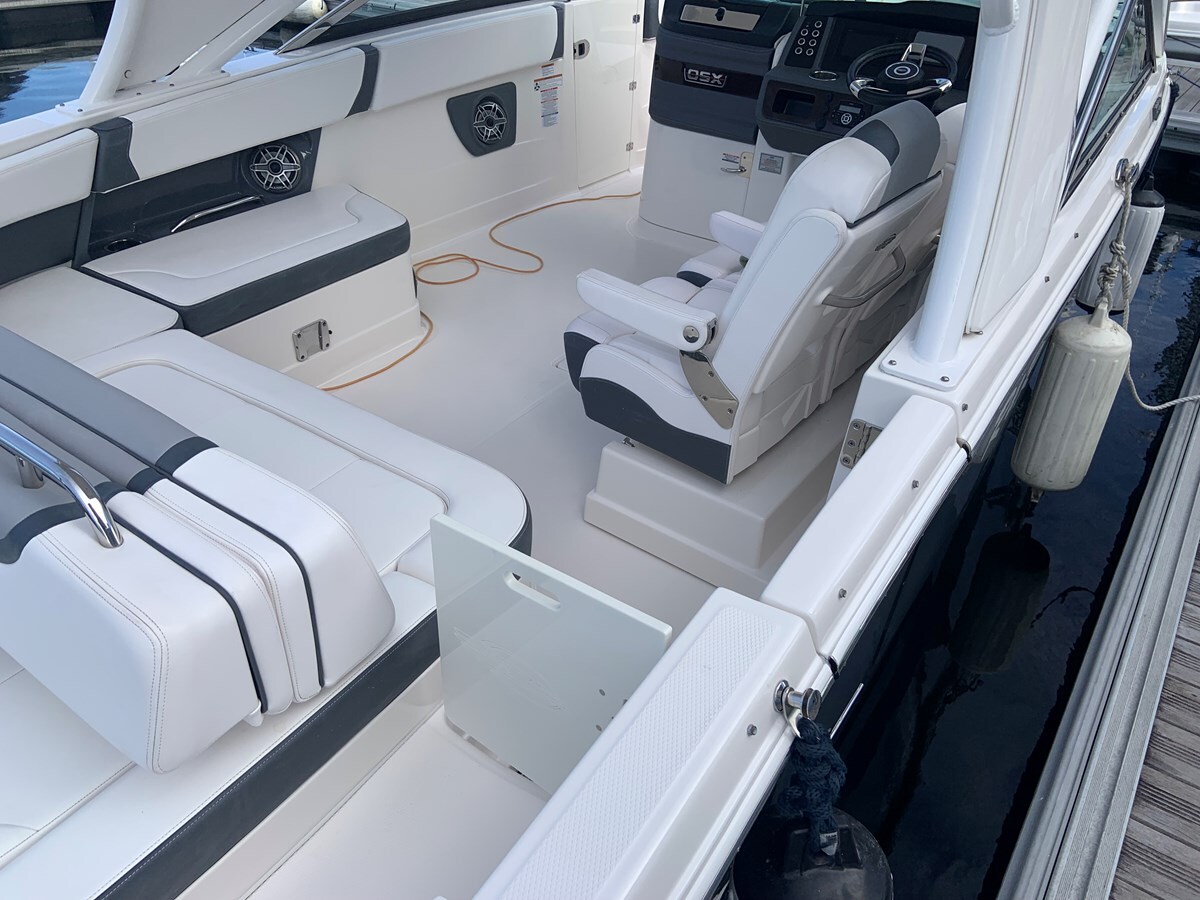 2020-chaparral-27-11-533c1f