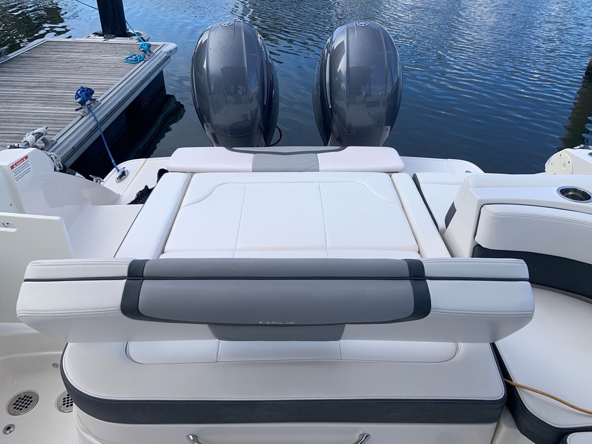 2020-chaparral-27-11-533c1f