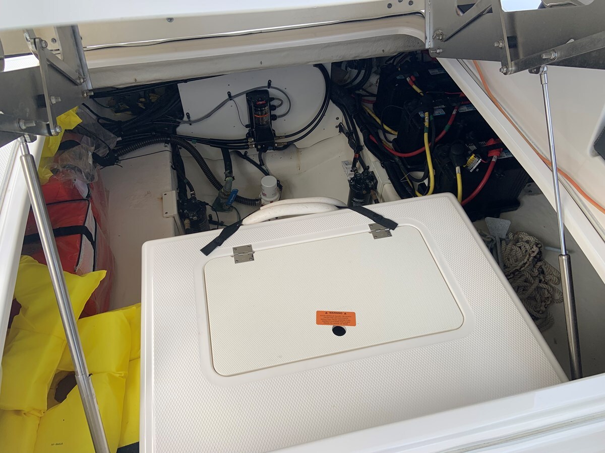 2020-chaparral-27-11-533c1f