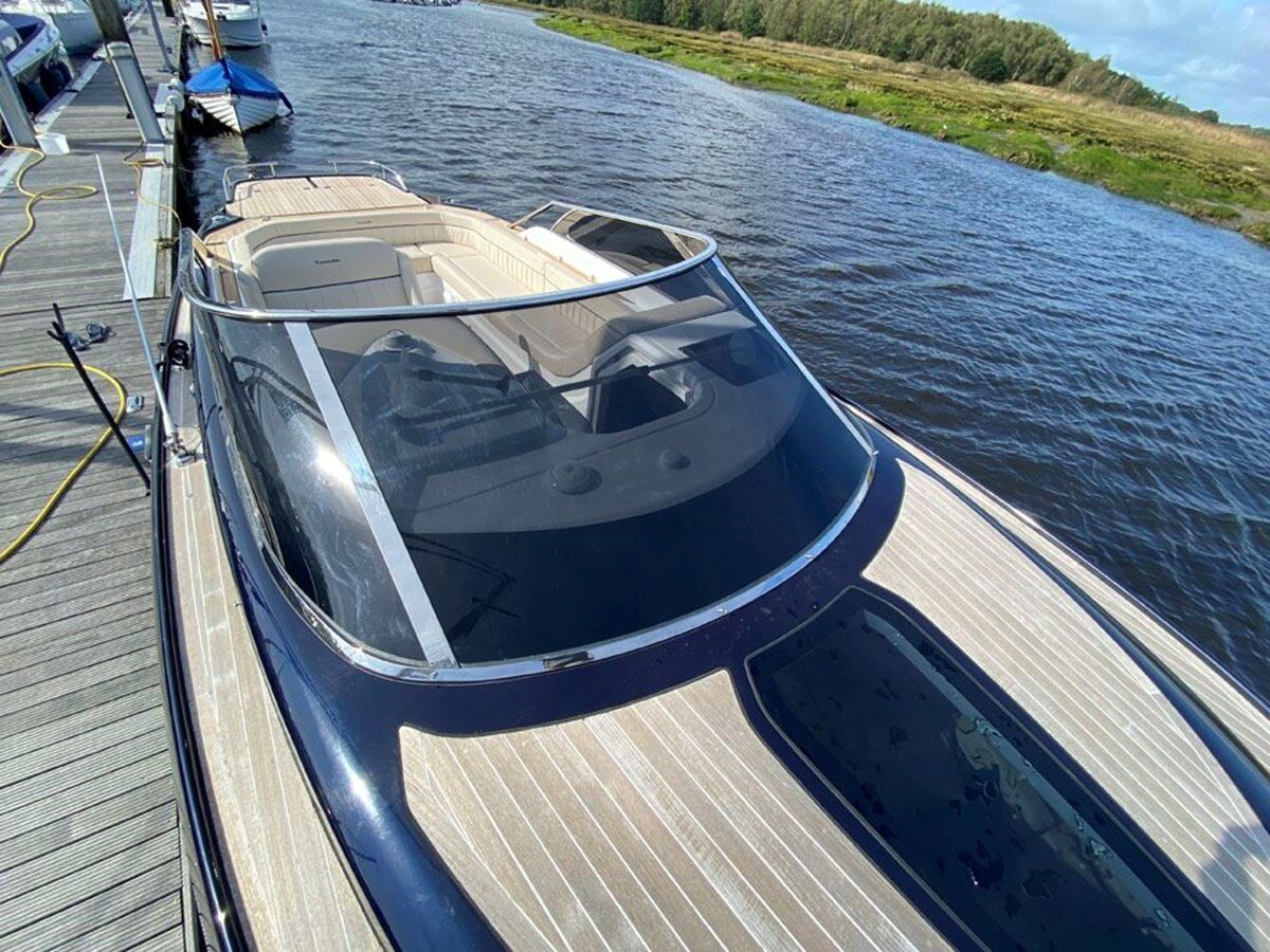 2020-comitti-36-1-732ff5