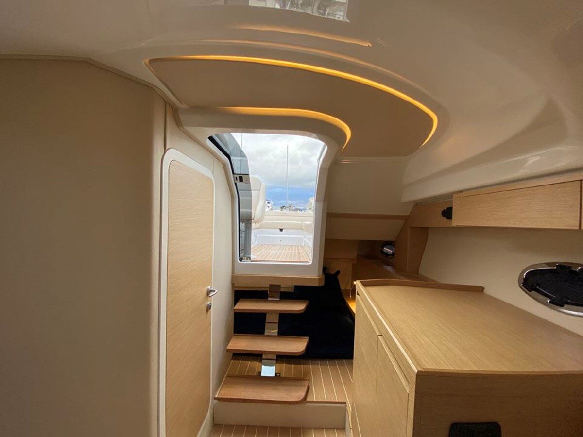 2020-comitti-36-1-732ff5