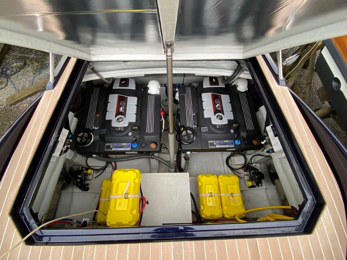 2020-comitti-36-1-732ff5