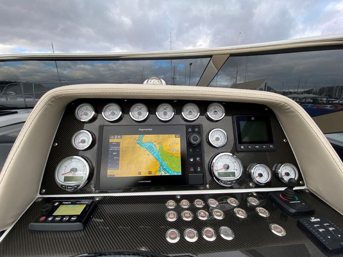 2020-comitti-36-1-732ff5