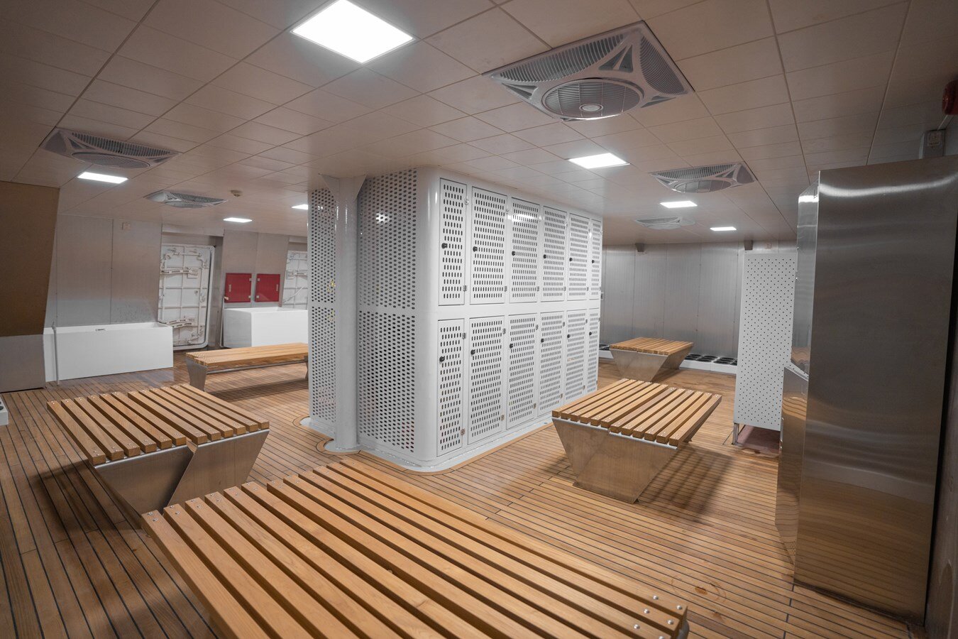 2020-custom-185-1-962410