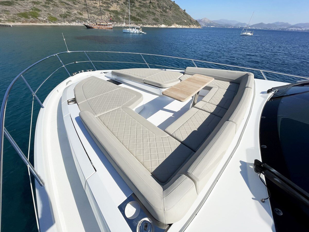 2020-fairline-65-f82c0a