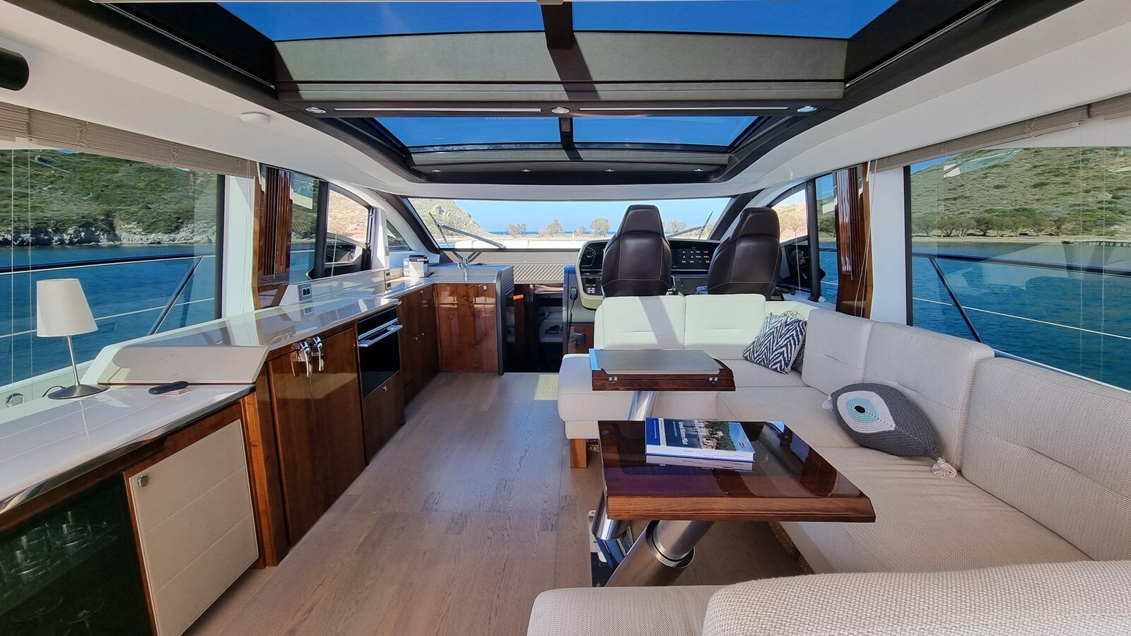 2020-fairline-65-f82c0a