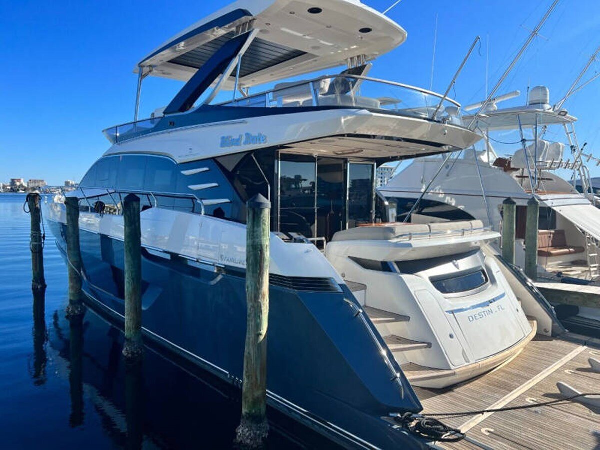 2020-fairline-68-b04f3c