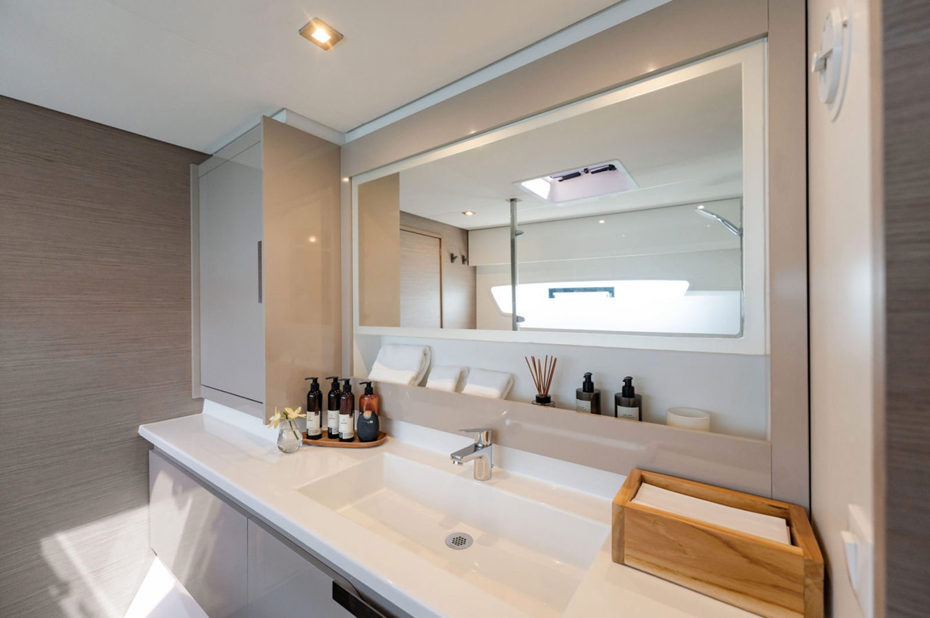 2020 FONTAINE PAJOT 45'