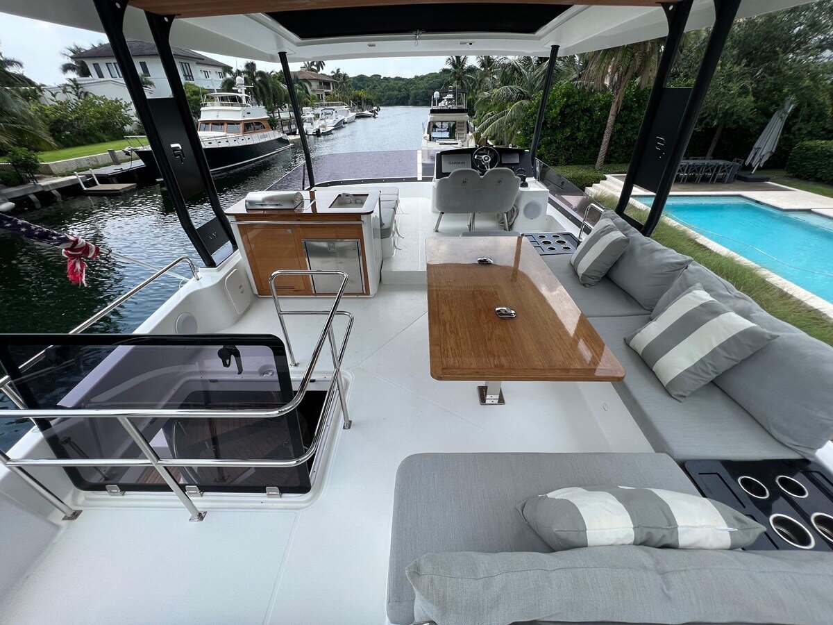 2020-fountaine-pajot-40-19cfb9