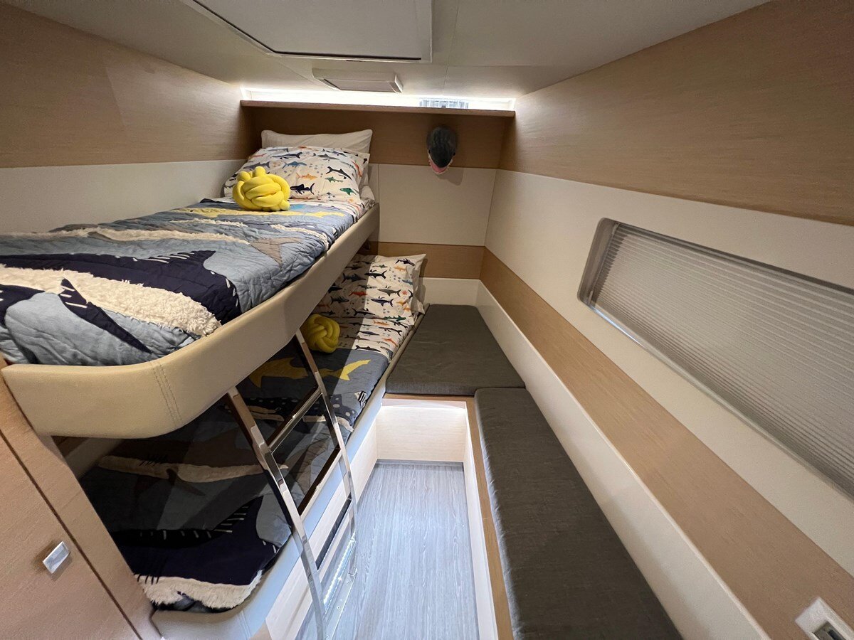 2020-fountaine-pajot-40-19cfb9