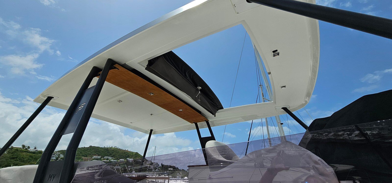 2020-fountaine-pajot-40-1ec719