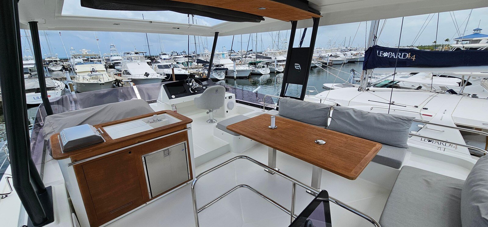 2020-fountaine-pajot-40-1ec719