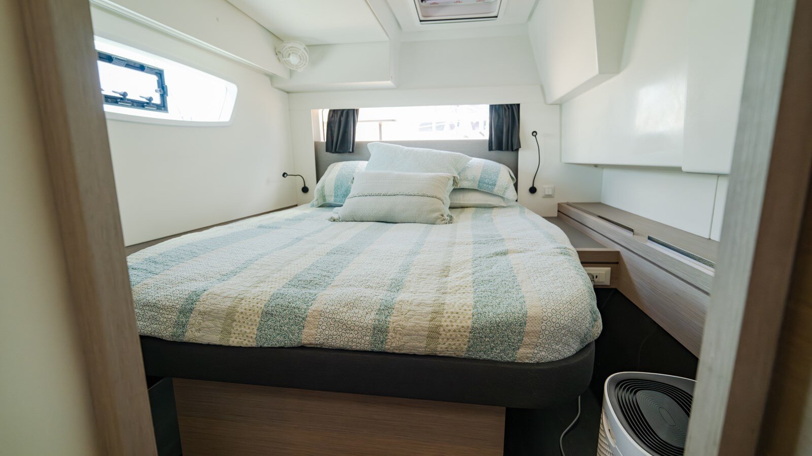 2020-fountaine-pajot-45-11-93e613