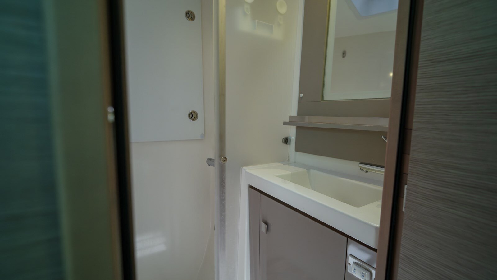 2020-fountaine-pajot-45-11-93e613