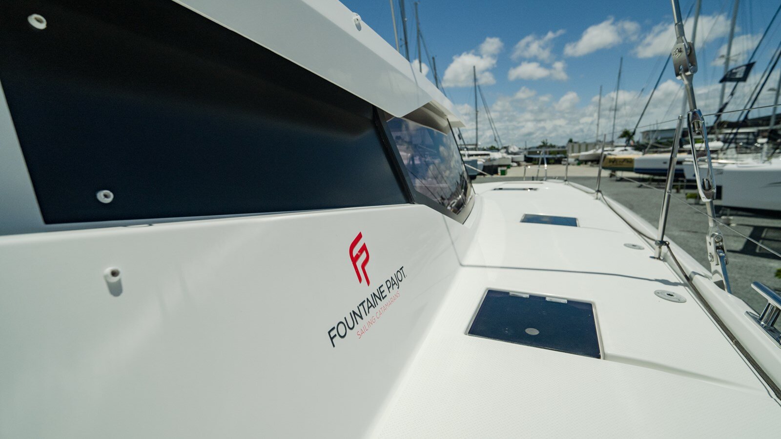 2020-fountaine-pajot-45-11-93e613