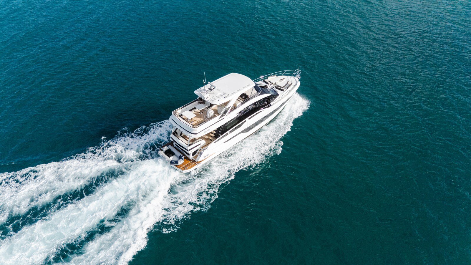 2020-galeon-yachts-68-3-adee73