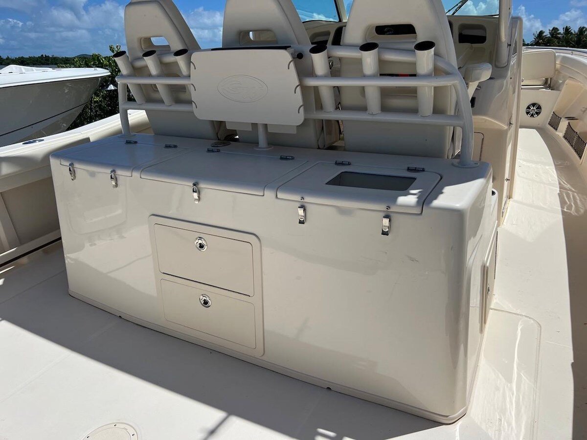 2020-grady-white-37-fc3b07