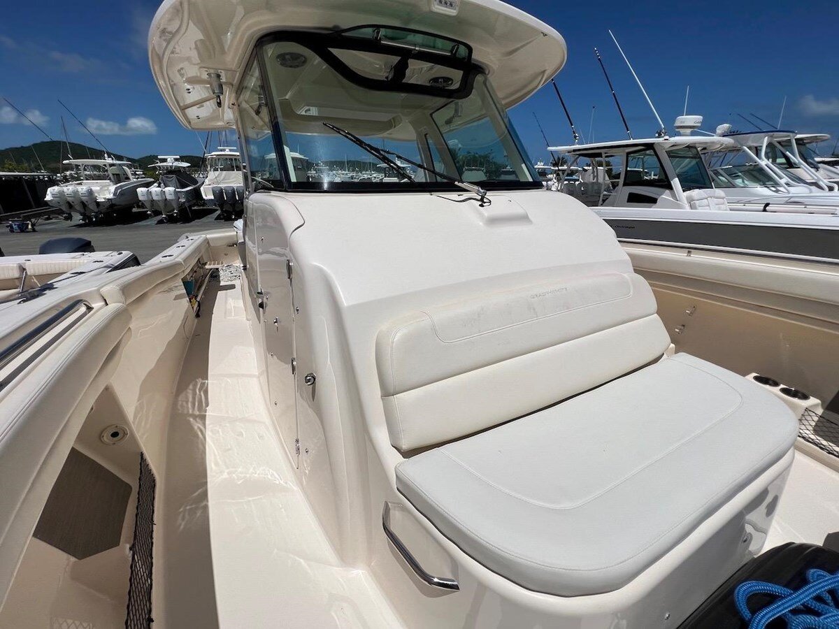 2020-grady-white-37-fa9ed0