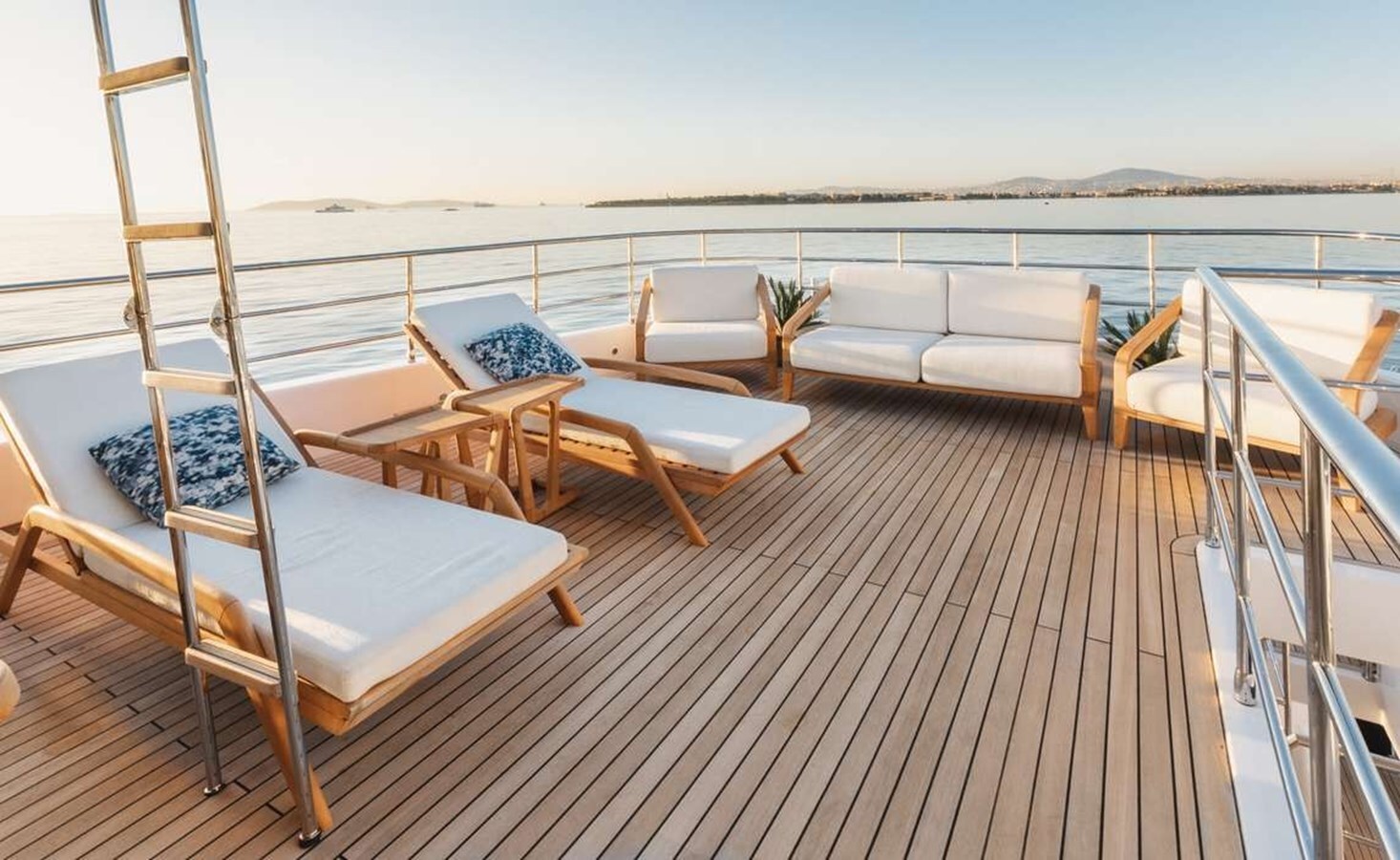 2020-gulf-craft-123-1-5b5976