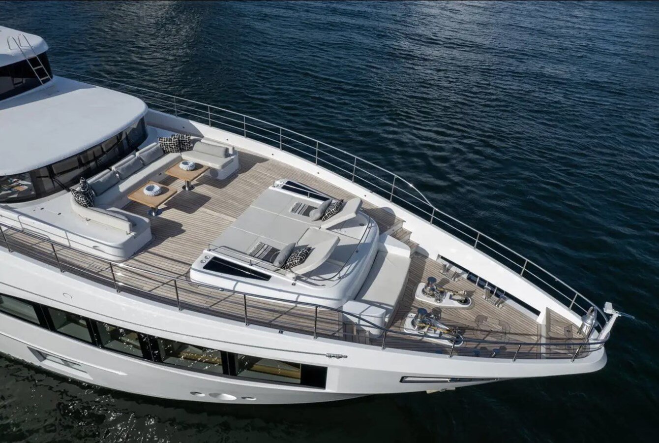 2020 GULF CRAFT INC 108' 1