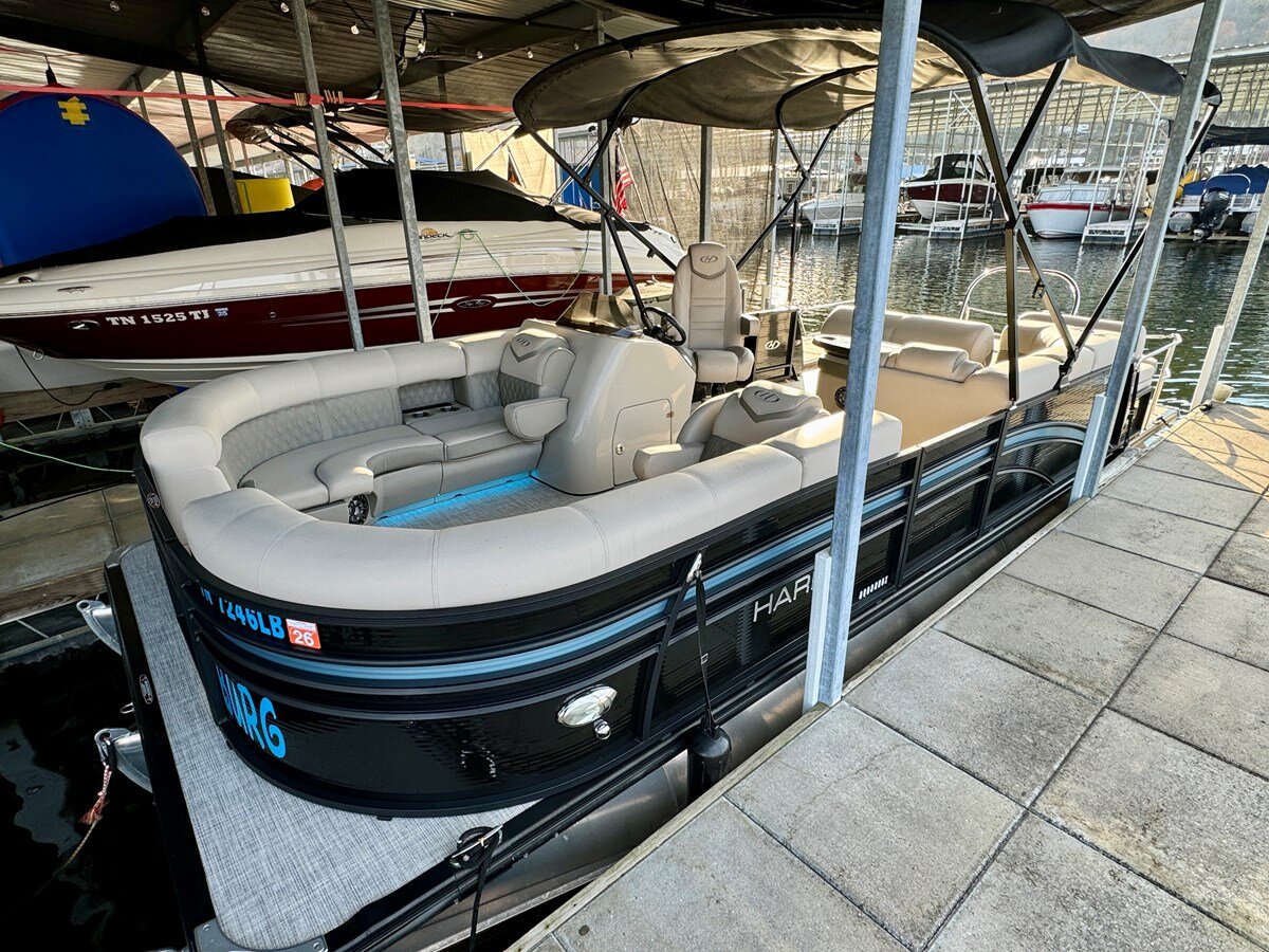 2020-harris-26-7bb7c1