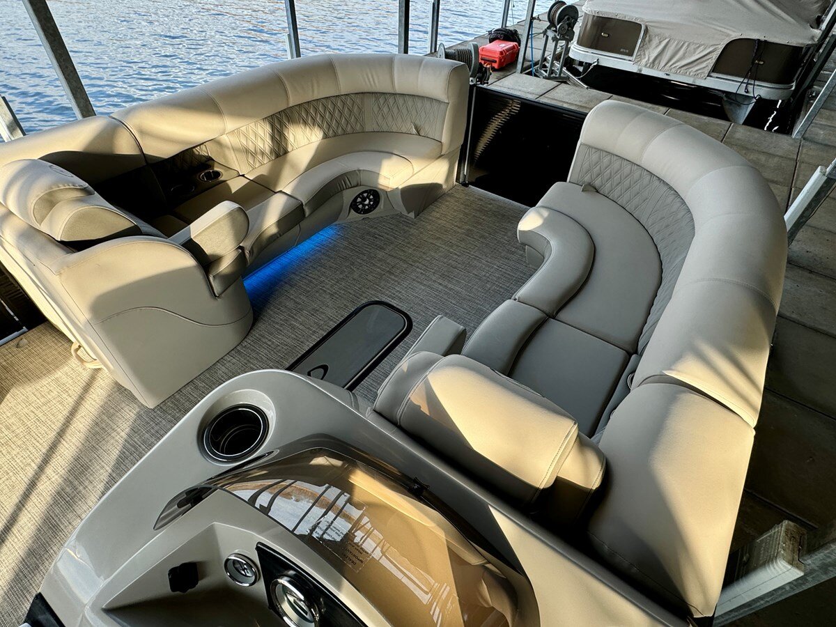 2020-harris-26-7bb7c1