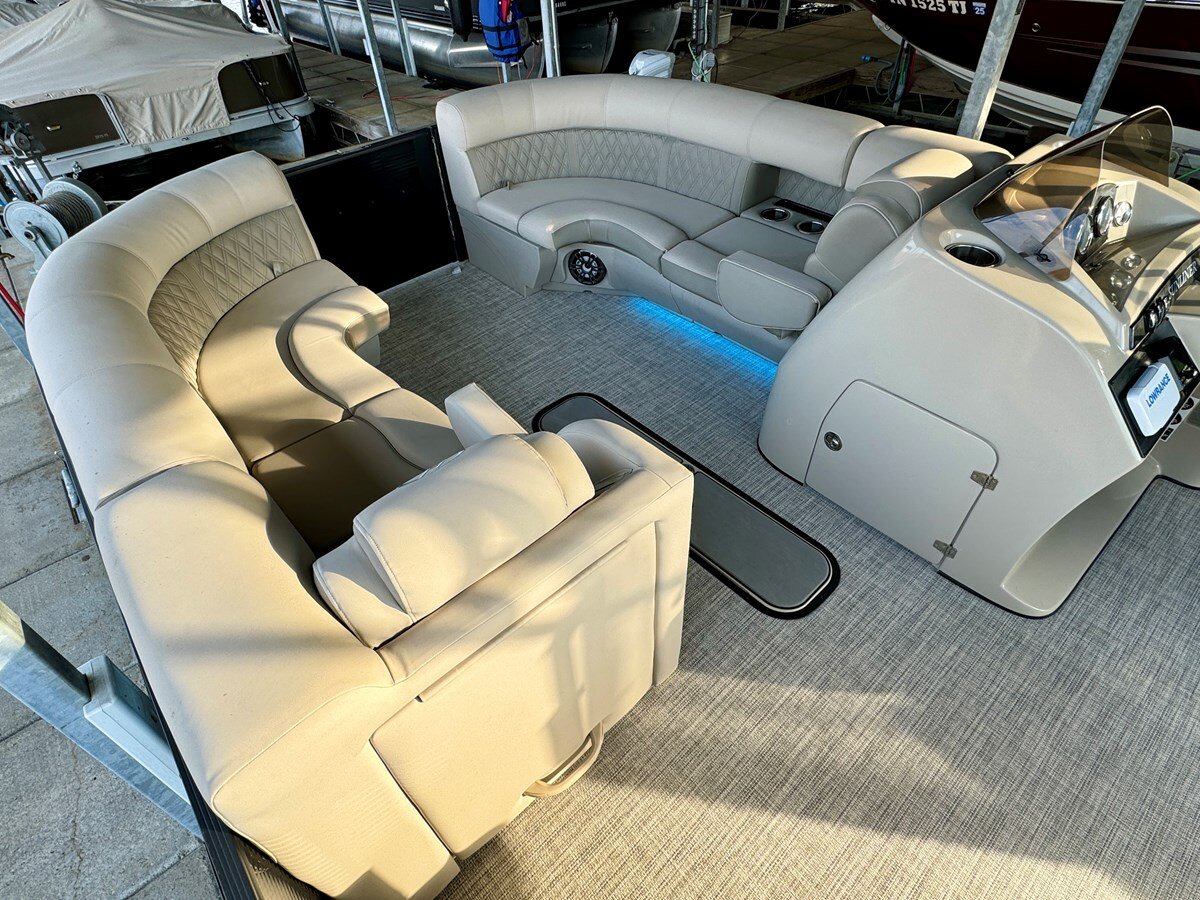 2020-harris-26-7bb7c1