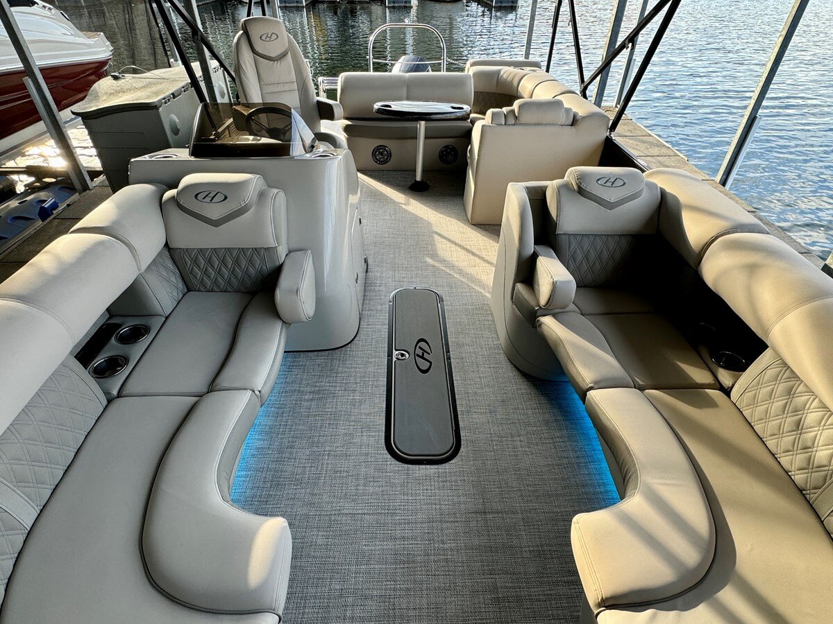 2020-harris-26-7bb7c1