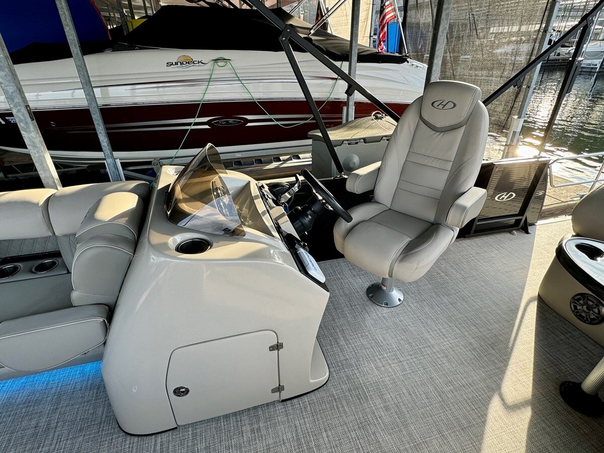 2020-harris-26-7bb7c1