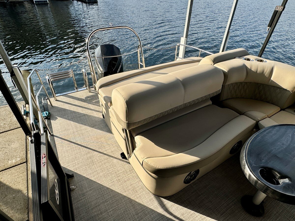 2020-harris-26-7bb7c1